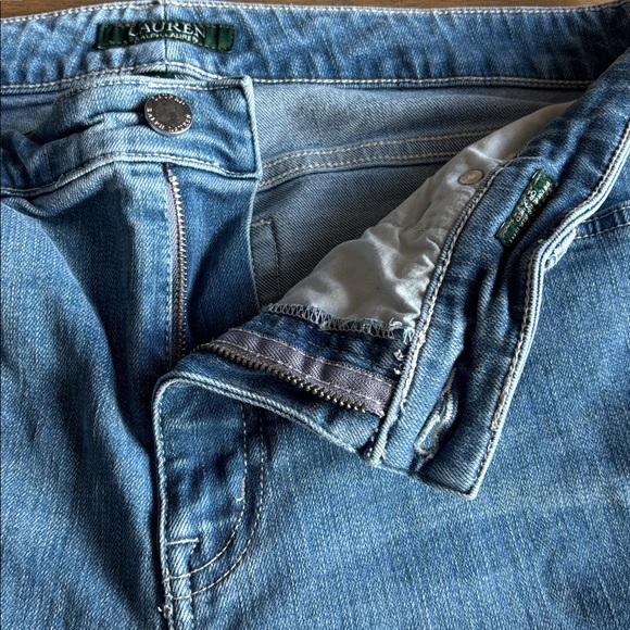 Ralph Lauren Y2K denim embroidered eyelet hems Women’s Jeans high-rise Size 12 - Picture 4 of 10